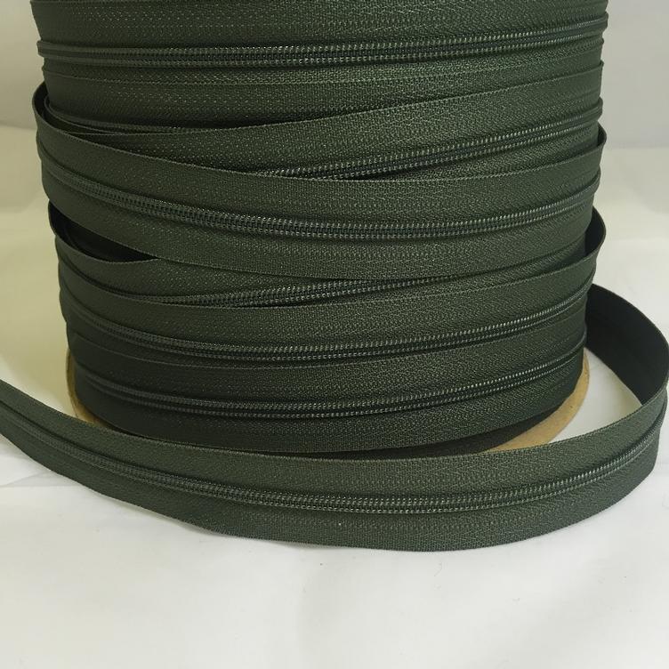 Endlosreissverschluss 3mm olive