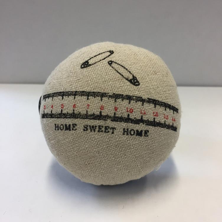 Armnadelkissen Vintage Metermass Sicherheitsnadeln Home Sweet Home