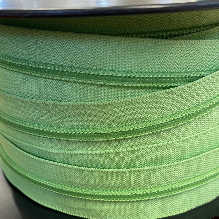 Endlosreissverschluss 5mm lindengrün